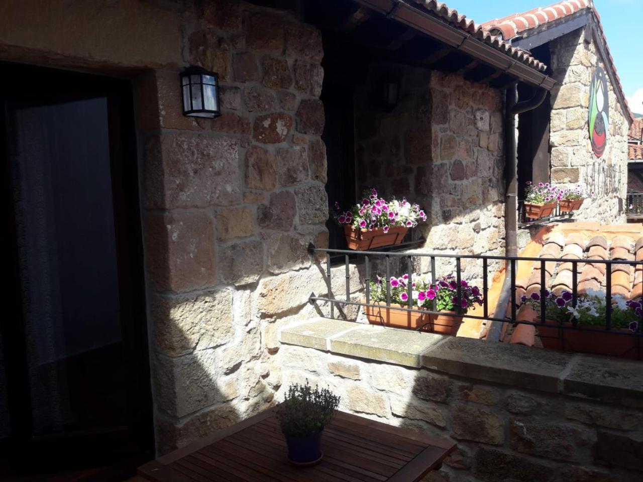 Posada Rural La Pinorra Vinuesa Extérieur photo